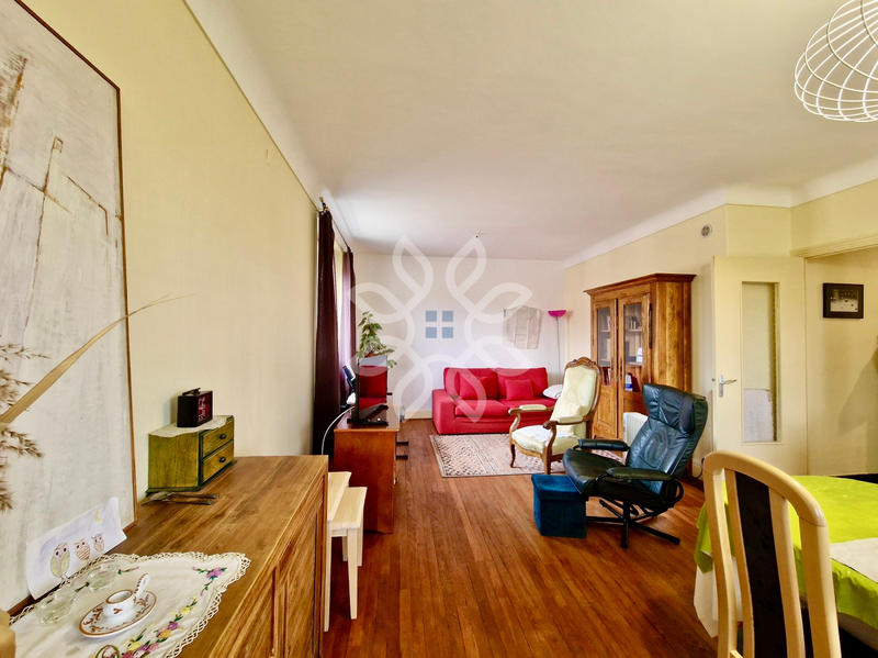 Maison - 107 m² - 5 pièces