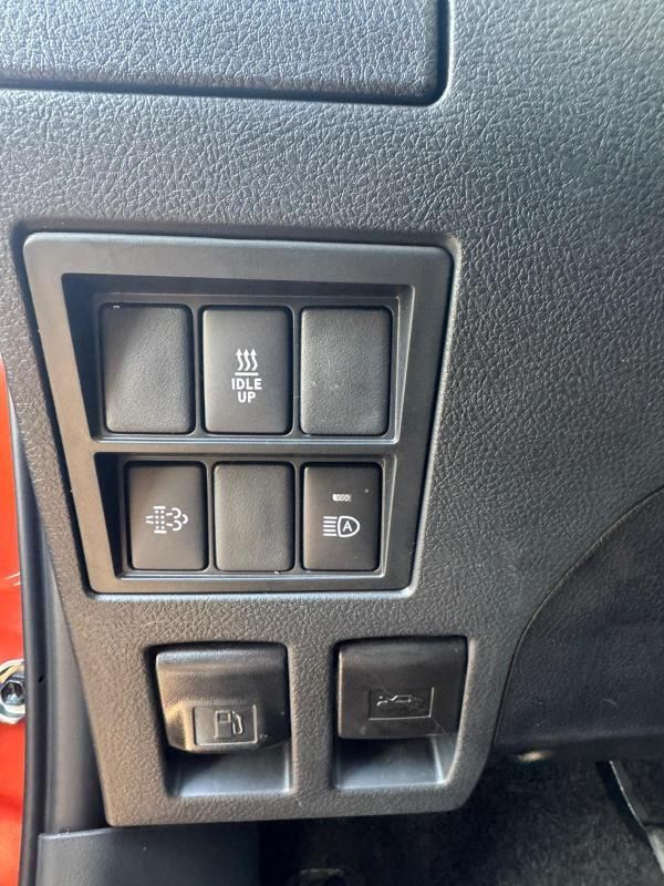 Toyota Hilux IV 4wd 2.8 d-4d 204 Double Cabine Invincible