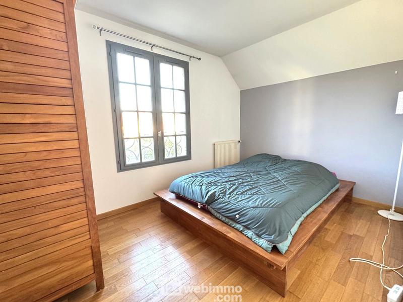 Maison - 160 m² - 7 pièces