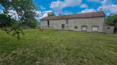 Corps de ferme - 87 m² - 4 pièces