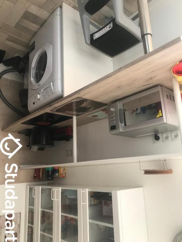 Chambre - 9 m² - 1 pièce