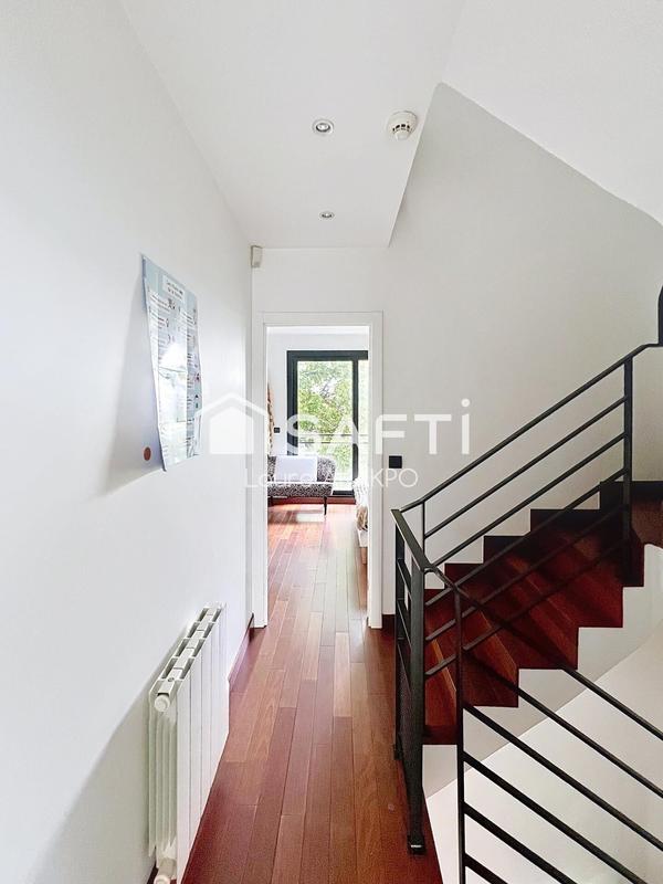 Maison - 140 m² - 7 pièces