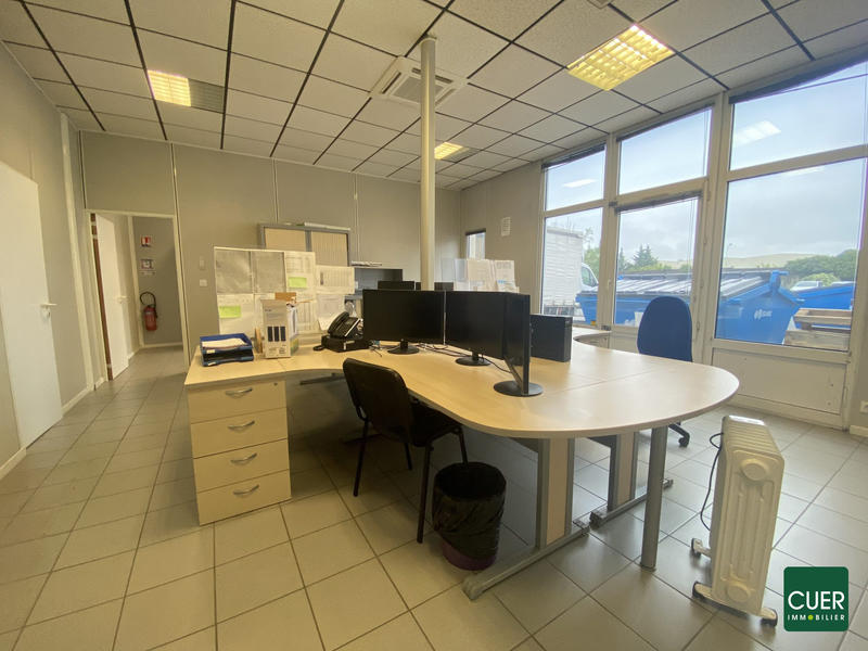 Local commercial - 248 m² - 5 pièces