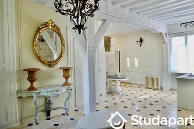 Appartement - 74 m² - 2 pièces