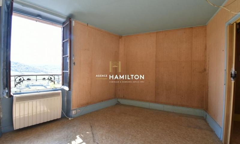 Maison de village - 91 m² - 5 pièces