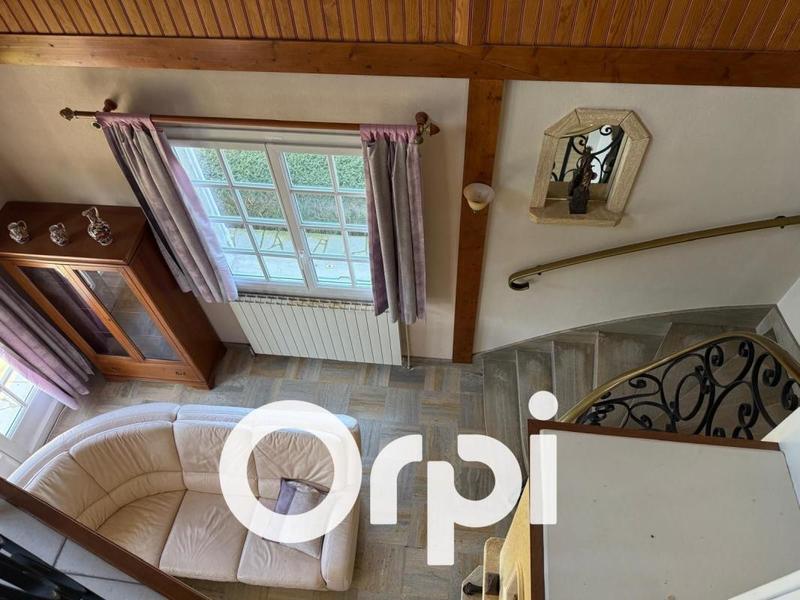 Maison - 170 m² - 7 pièces