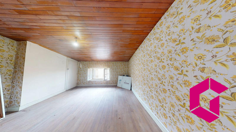 Maison ancienne - 140 m² - 5 pièces