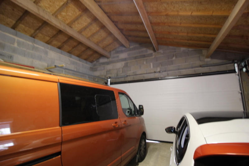 Maison - 150 m² - 9 pièces