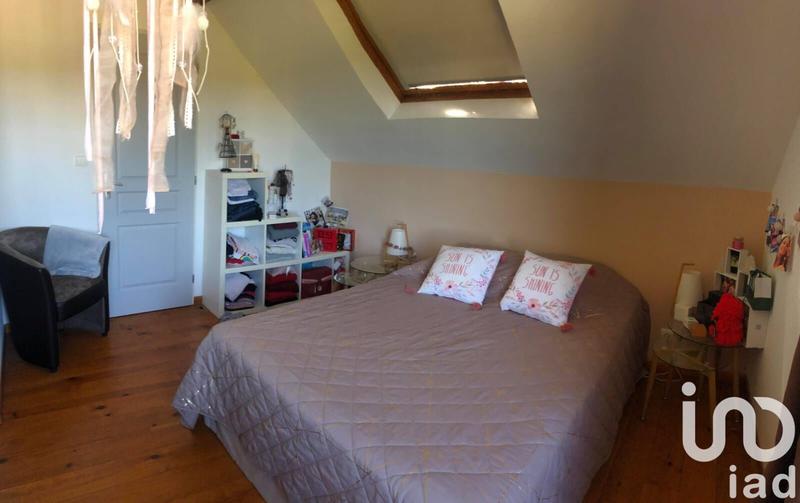 Maison - 311 m² - 13 pièces