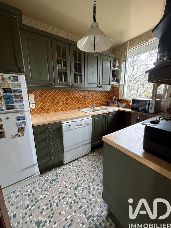 Maison - 94 m² - 5 pièces