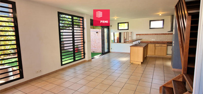 Maison - 97 m² - 5 pièces