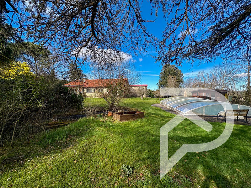 Maison - 160 m² - 6 pièces