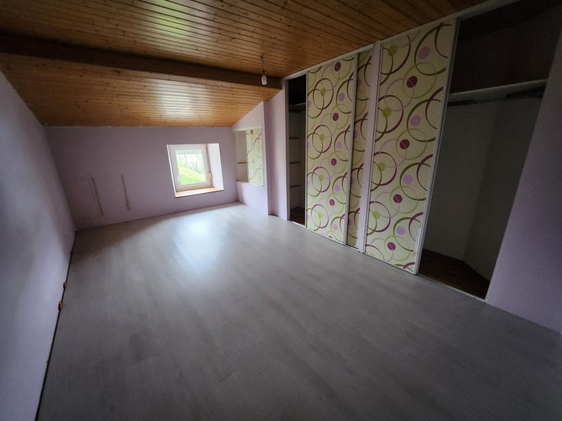 Maison - 151 m² - 7 pièces