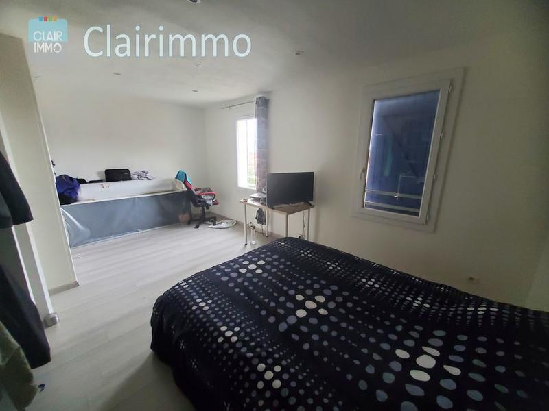 Maison - 90 m² - 5 pièces