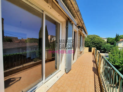 Appartement - 98 m² - 4 pièces