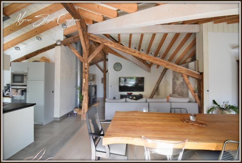 Maison - 306 m² - 8 pièces