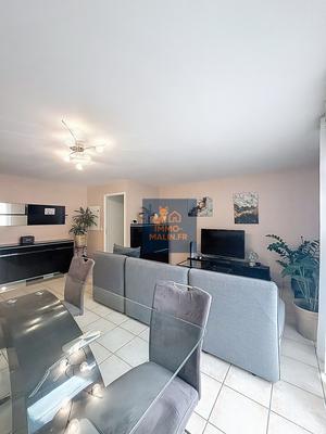 Appartement - 60 m² - 2 pièces