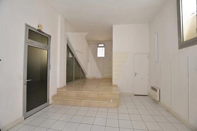 Bureau - 47 m² - 1 pièce