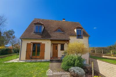 Maison - 137 m² - 5 pièces