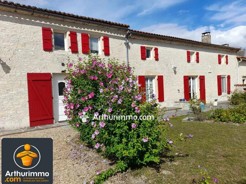 Maison - 203 m² - 6 pièces