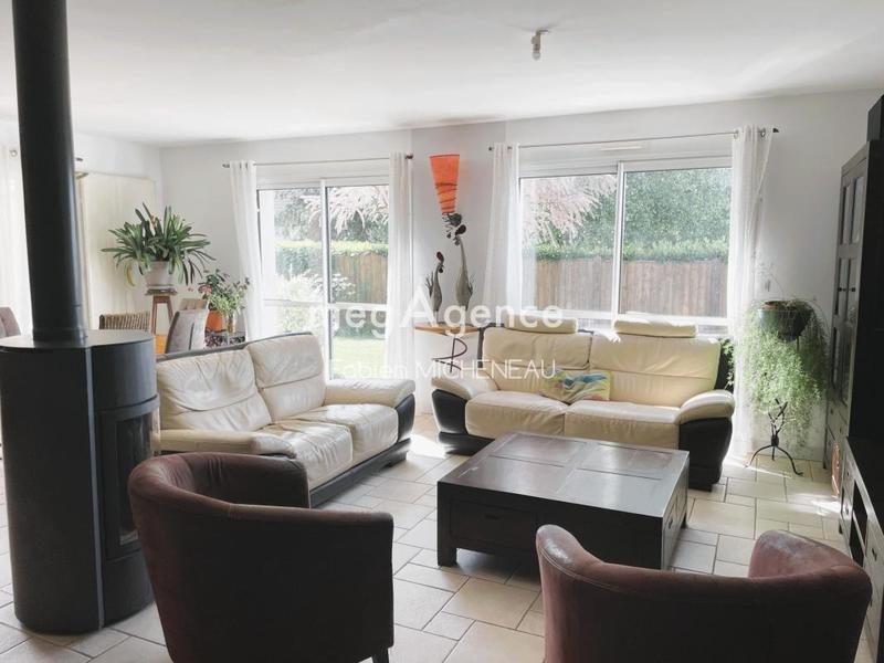 Maison - 149 m² - 8 pièces