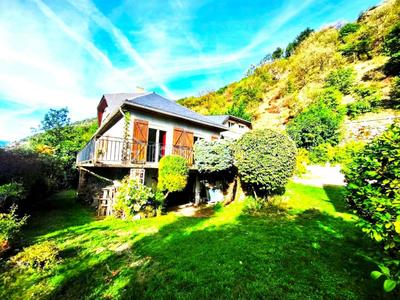 Villa - 230 m² - 10 pièces