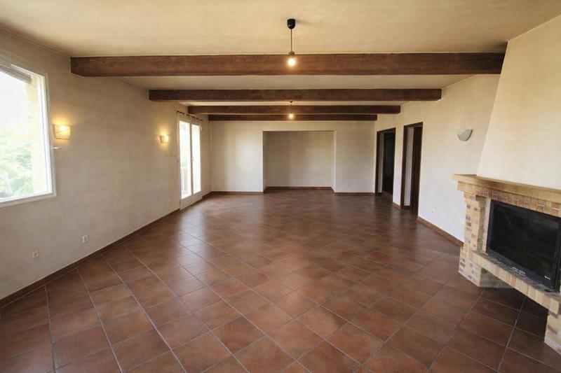 Villa - 180 m² - 7 pièces