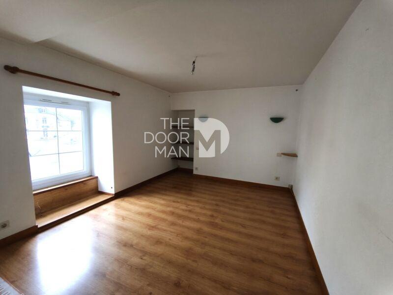 Immeuble - 300 m² - 12 pièces