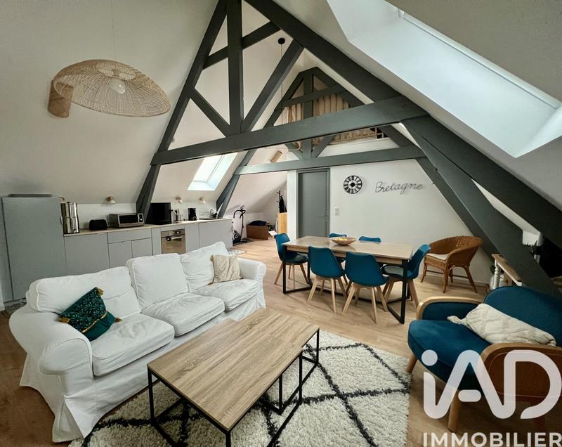 Maison - 192 m² - 7 pièces