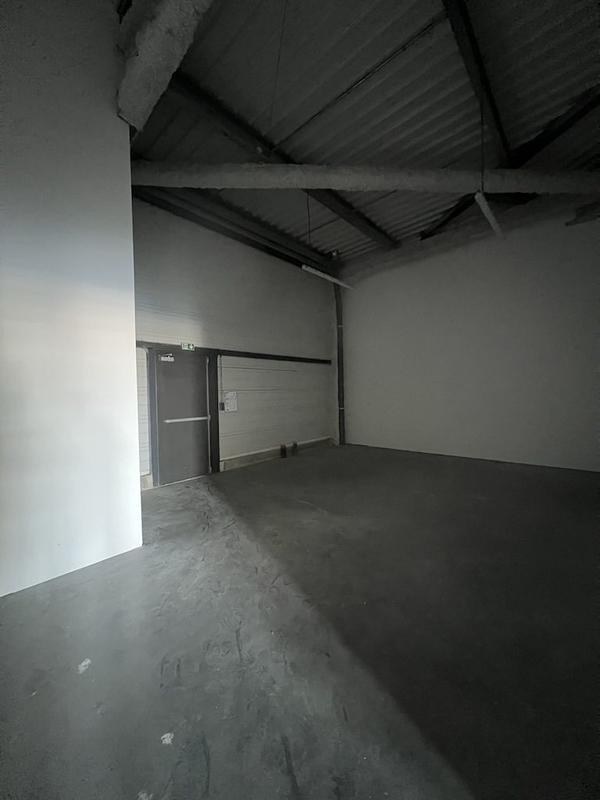 Local commercial - 257 m² - 3 pièces