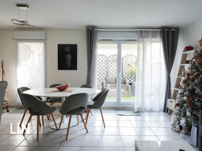 Appartement - 65 m² - 3 pièces