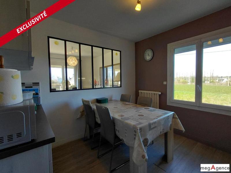 Maison traditionnelle - 83 m² - 4 pièces