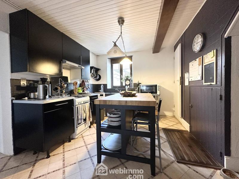 Maison - 138 m² - 6 pièces