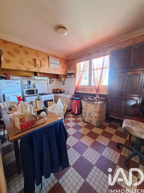 Maison - 140 m² - 8 pièces