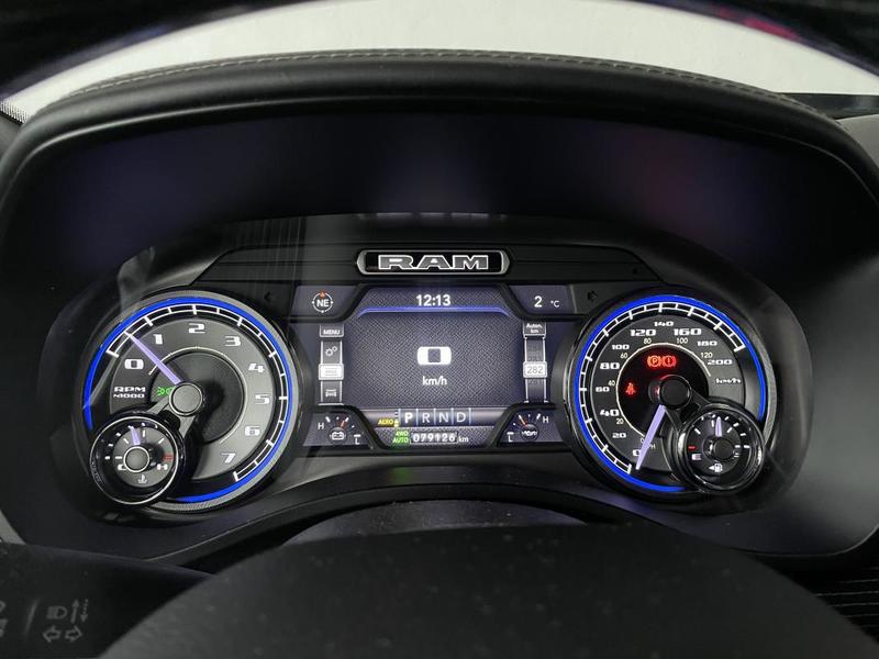 Dodge Ram V8 5,7l Crew Limited Box Tva