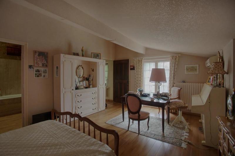 Maison - 134 m² - 5 pièces