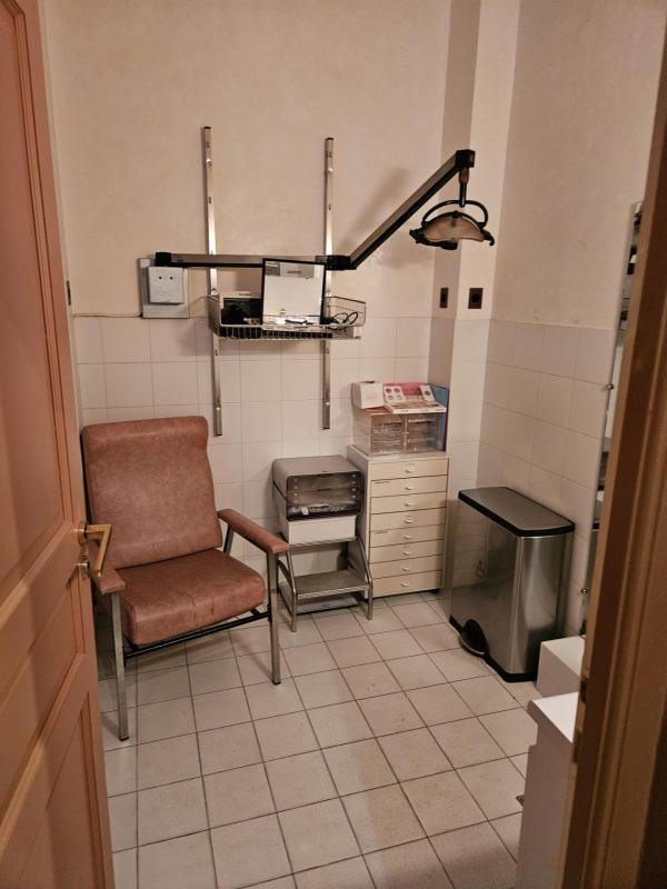 Appartement - 270 m² - 12 pièces