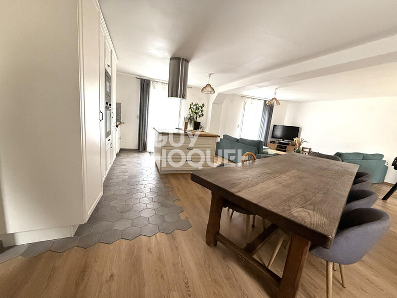 Maison - 145 m² - 7 pièces