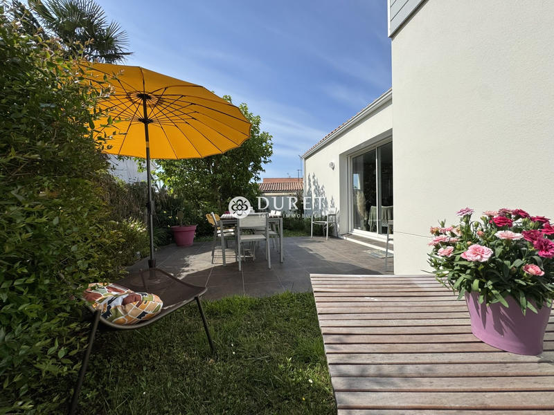 Maison - 104 m² - 4 pièces