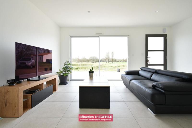 Maison - 102 m² - 4 pièces