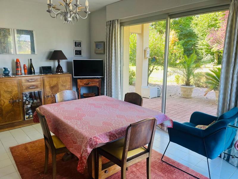 Maison - 359 m² - 11 pièces