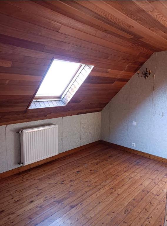 Maison - 200 m² - 5 pièces