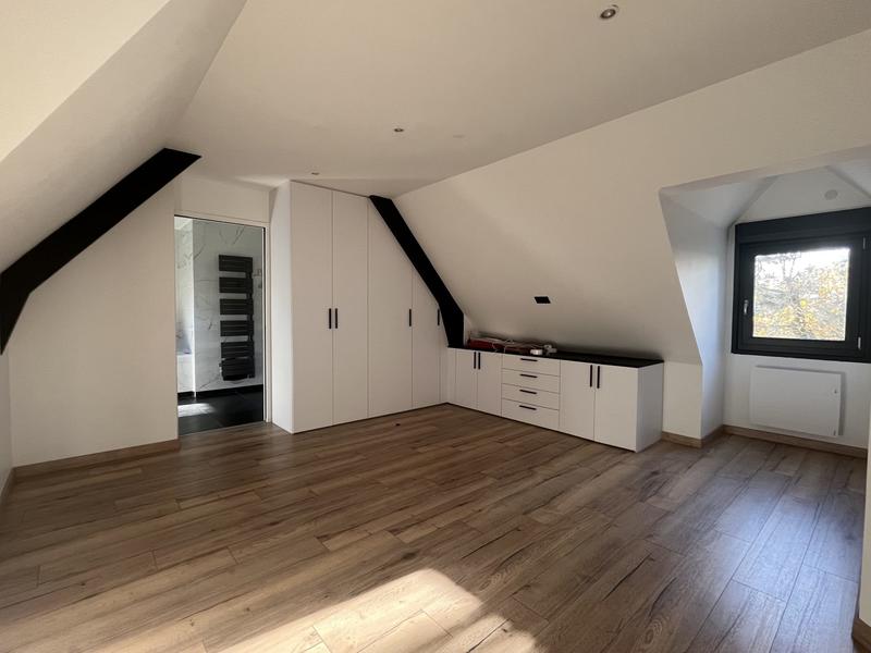 Villa - 400 m² - 10 pièces