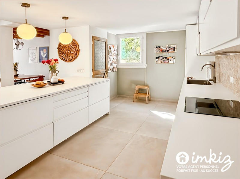 Maison - 138 m² - 5 pièces