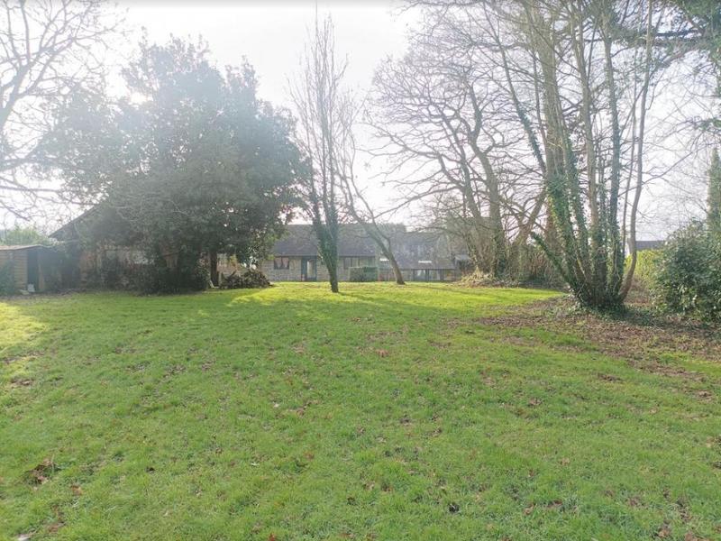 Maison - 188 m² - 10 pièces