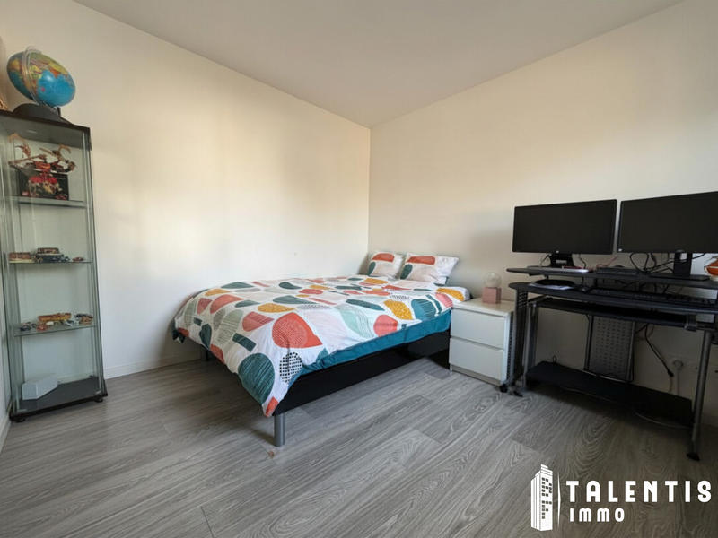 Maison - 94 m² - 4 pièces