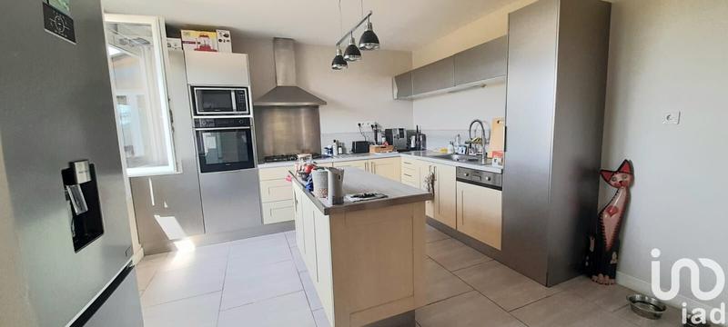 Maison - 95 m² - 4 pièces