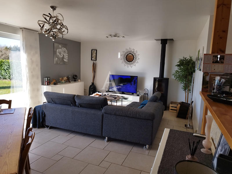 Maison - 170 m² - 6 pièces