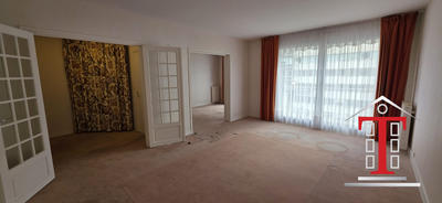 Appartement - 93 m² - 4 pièces