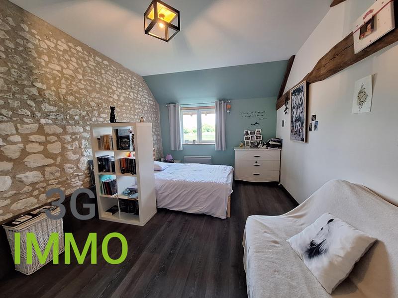 Villa - 192 m² - 6 pièces